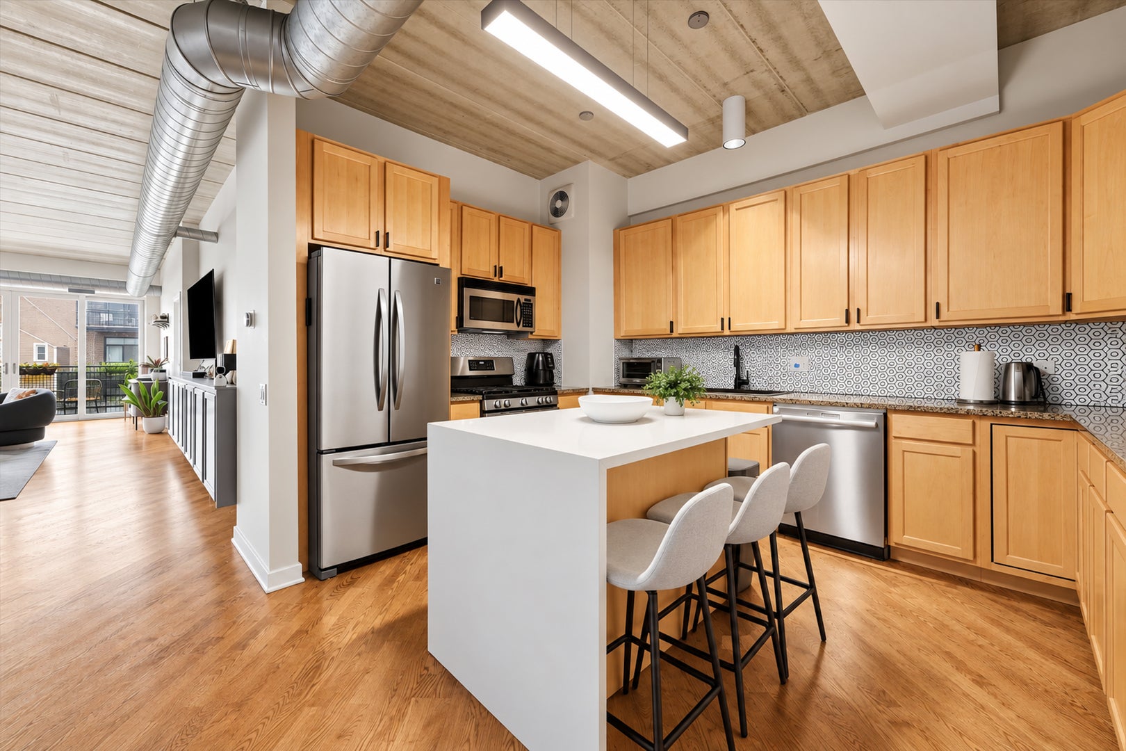 3260 N Clark Street 304