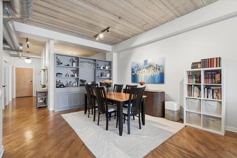 Tiny photo for 3260 N Clark Street #304, Chicago, IL 60657 (MLS # 12769826)