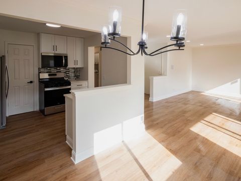 Tiny photo for 25 Illinois Avenue #M1, Schaumburg, IL 60193 (MLS # 12516198)