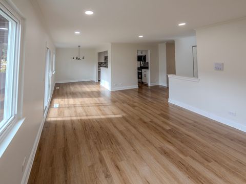 Tiny photo for 25 Illinois Avenue #M1, Schaumburg, IL 60193 (MLS # 12516198)