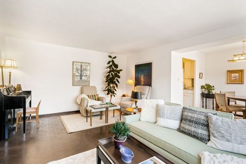 Tiny photo for 3950 N Lake Shore Drive #210, Chicago, IL 60613 (MLS # 12552231)