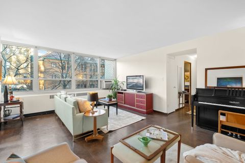 Tiny photo for 3950 N Lake Shore Drive #210, Chicago, IL 60613 (MLS # 12552231)