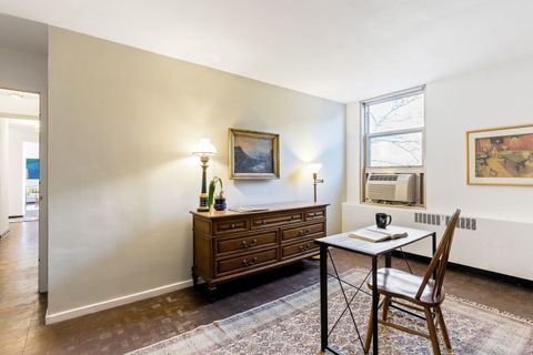 Tiny photo for 3950 N Lake Shore Drive #210, Chicago, IL 60613 (MLS # 12552231)
