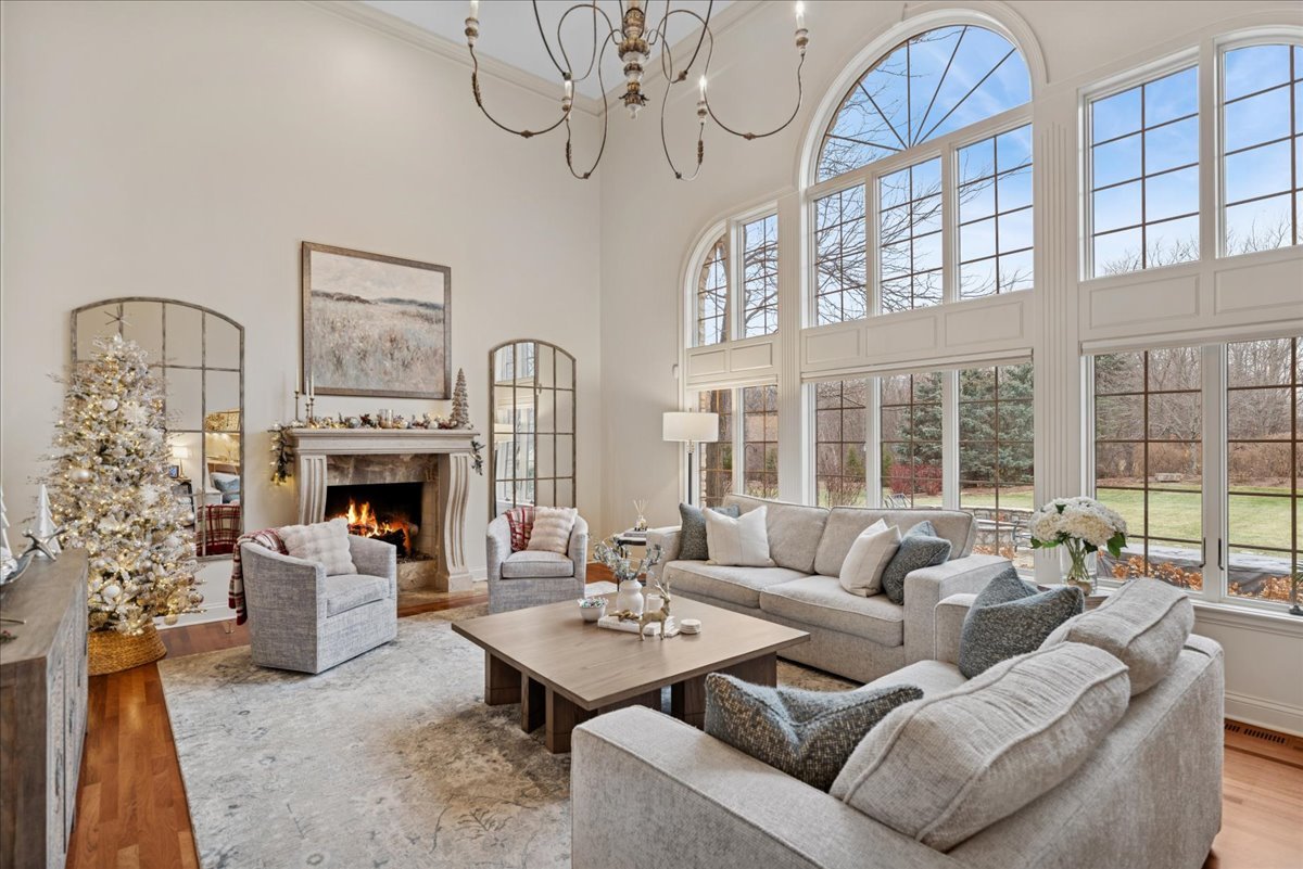 14840 Creekside Path