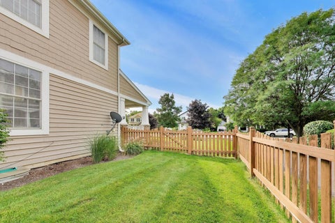 Tiny photo for 2804 Park Lane, Glenview, IL 60025 (MLS # 12738745)