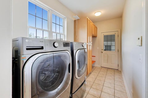 Tiny photo for 2804 Park Lane, Glenview, IL 60025 (MLS # 12738745)
