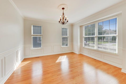 Tiny photo for 2804 Park Lane, Glenview, IL 60025 (MLS # 12738745)