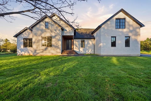 Photo of 79 Falcon Drive, Hawthorn Woods, IL 60047 (MLS # 12789755)