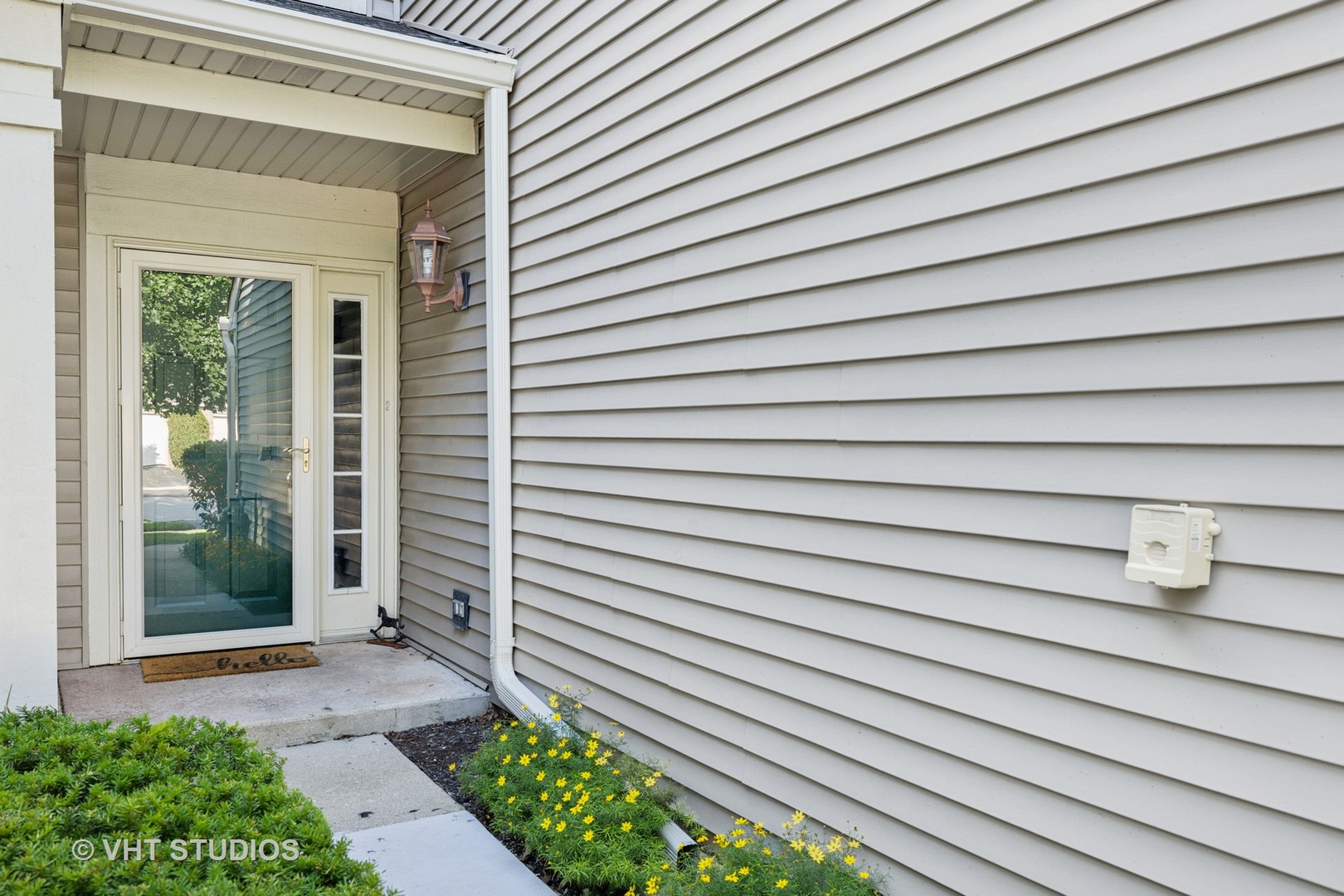 1412 Doolittle Lane