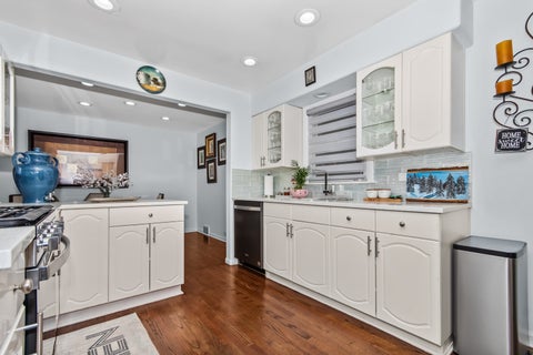 Tiny photo for 8315 Parkside Avenue, Morton Grove, IL 60053 (MLS # 12745383)