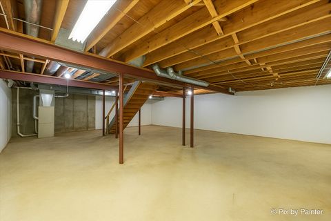 Tiny photo for 250 Lynwood Lane, Bloomingdale, IL 60108 (MLS # 12509807)