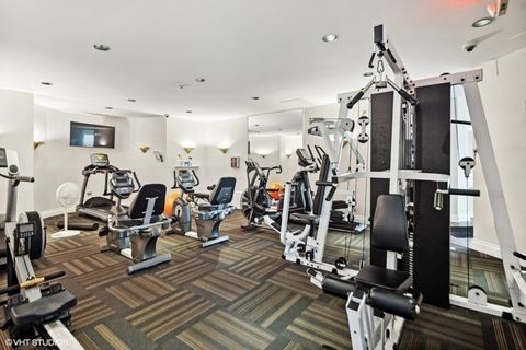 Tiny photo for 250 Lynwood Lane, Bloomingdale, IL 60108 (MLS # 12509807)