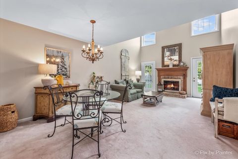 Tiny photo for 250 Lynwood Lane, Bloomingdale, IL 60108 (MLS # 12509807)