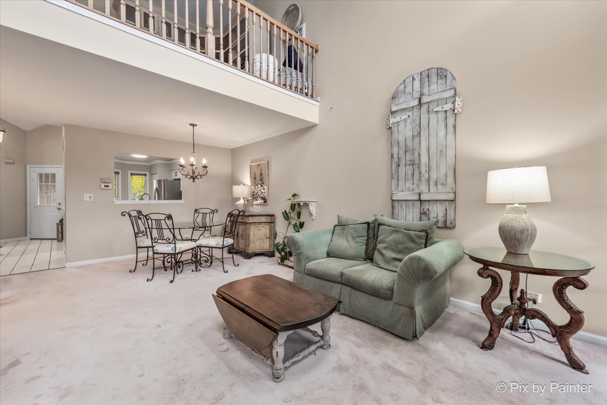 Bloomingdale, Illinois 60108, United States, 2 Bedrooms Bedrooms, ,3 BathroomsBathrooms,Residential,Active,239783