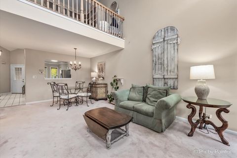 Tiny photo for 250 Lynwood Lane, Bloomingdale, IL 60108 (MLS # 12509807)