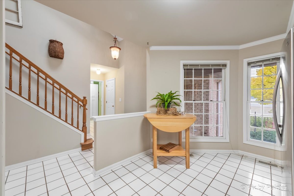 Bloomingdale, Illinois 60108, United States, 2 Bedrooms Bedrooms, ,3 BathroomsBathrooms,Residential,Active,239783