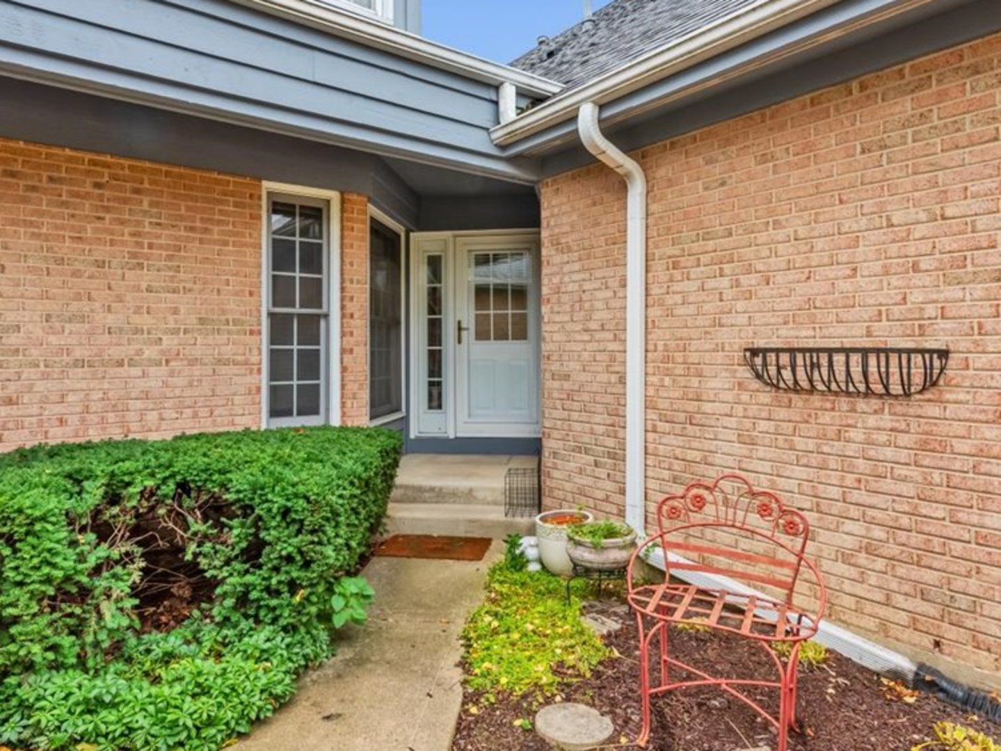 Bloomingdale, Illinois 60108, United States, 2 Bedrooms Bedrooms, ,3 BathroomsBathrooms,Residential,Active,239783