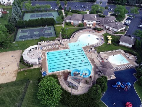 Tiny photo for 630 Thornwood Way, South Elgin, IL 60177 (MLS # 12546709)