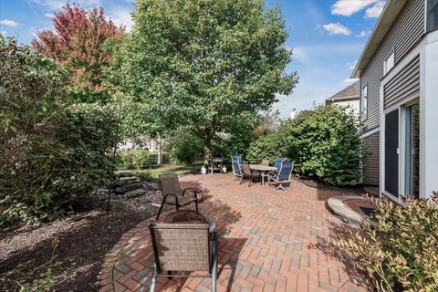 Tiny photo for 630 Thornwood Way, South Elgin, IL 60177 (MLS # 12546709)