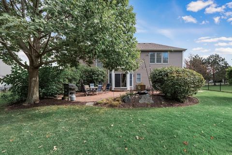 Tiny photo for 630 Thornwood Way, South Elgin, IL 60177 (MLS # 12546709)