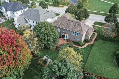 Tiny photo for 630 Thornwood Way, South Elgin, IL 60177 (MLS # 12546709)