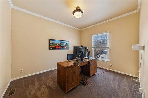 Tiny photo for 630 Thornwood Way, South Elgin, IL 60177 (MLS # 12546709)