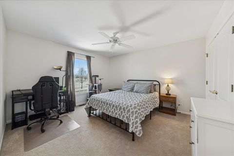 Tiny photo for 630 Thornwood Way, South Elgin, IL 60177 (MLS # 12546709)