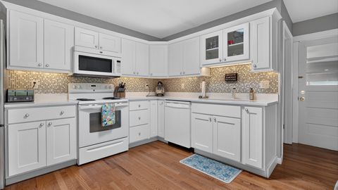 Tiny photo for 1402 Maplewood Drive, Normal, IL 61761 (MLS # 12642730)