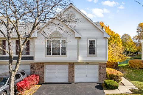 Photo of 2763 S Embers Lane, Arlington Heights, IL 60005 (MLS # 12551842)