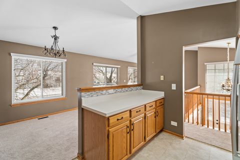 Tiny photo for 2763 S Embers Lane, Arlington Heights, IL 60005 (MLS # 12551842)