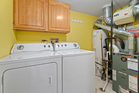 Tiny photo for 2763 S Embers Lane, Arlington Heights, IL 60005 (MLS # 12551842)