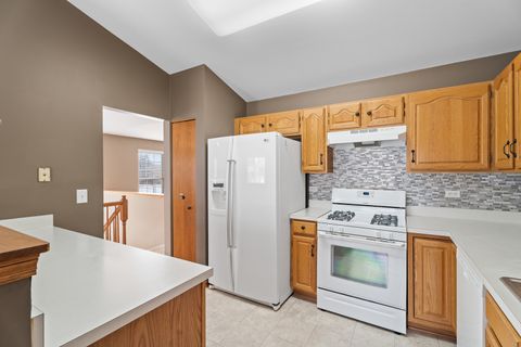 Tiny photo for 2763 S Embers Lane, Arlington Heights, IL 60005 (MLS # 12551842)