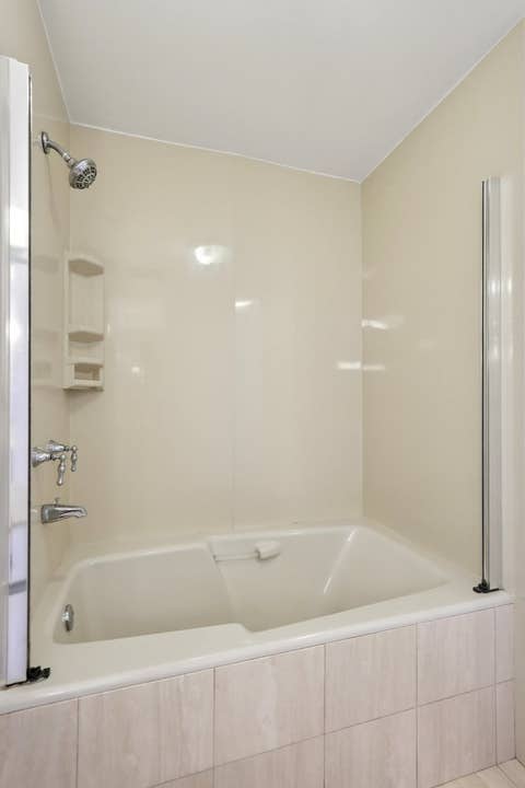 Tiny photo for 421 W Melrose Street #21AD, Chicago, IL 60657 (MLS # 12715248)
