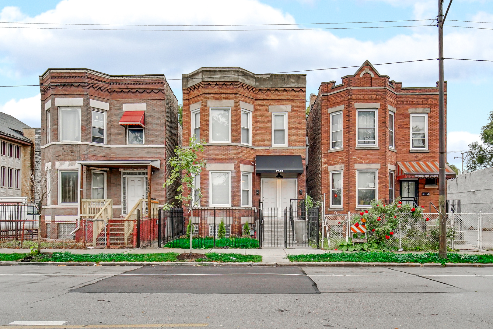 7042 S RACINE Avenue