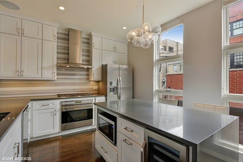Tiny photo for 1701 N Halsted Street #E2, Chicago, IL 60614 (MLS # 12777600)