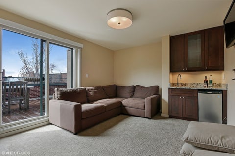 Tiny photo for 1701 N Halsted Street #E2, Chicago, IL 60614 (MLS # 12777600)