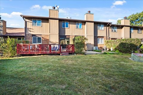 Tiny photo for 1244 Loughborough Court, Wheaton, IL 60189 (MLS # 12520939)