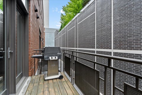 Tiny photo for 460 W Superior Street #4-5, Chicago, IL 60654 (MLS # 12766498)