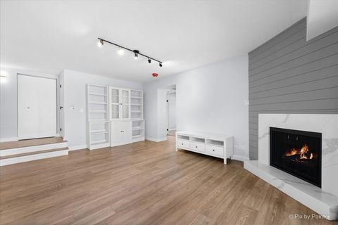 Tiny photo for 55 W 64th Street #202, Westmont, IL 60559 (MLS # 12490809)