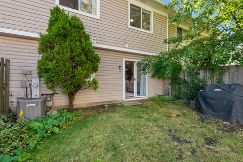 Tiny photo for 515 Dakota Court, Carol Stream, IL 60188 (MLS # 12512340)