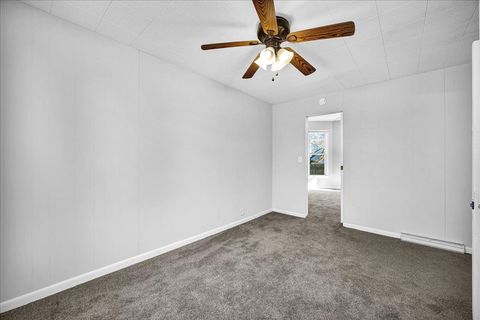 Tiny photo for 340 E Baker Street, Bloomington, IL 61701 (MLS # 12546099)