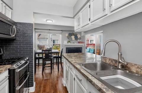 Tiny photo for 1554 N Dartmoor Avenue, Palatine, IL 60067 (MLS # 12771824)