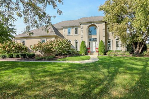 6825 FIELDSTONE Drive Burr Ridge IL 60527