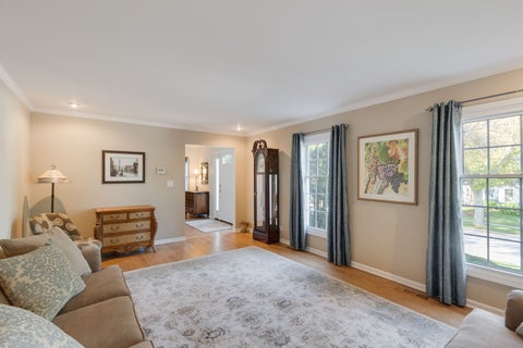 Tiny photo for 321 Forest Lane, Schaumburg, IL 60193 (MLS # 12793041)