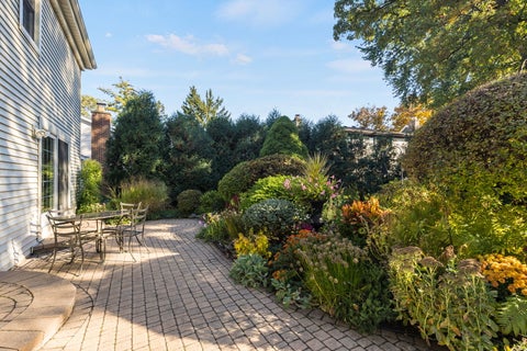Tiny photo for 321 Forest Lane, Schaumburg, IL 60193 (MLS # 12793041)