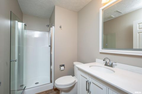 Tiny photo for 4490 HAMILTON Drive, Bettendorf, IA 52722 (MLS # QC4265513)