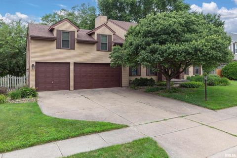 Tiny photo for 4490 Hamilton Dr Drive, Bettendorf, IA 52722 (MLS # QC4265513)
