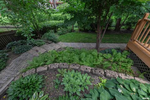 Tiny photo for 4490 HAMILTON Drive, Bettendorf, IA 52722 (MLS # QC4265513)