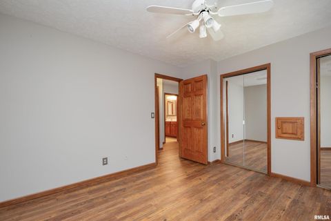 Tiny photo for 4490 HAMILTON Drive, Bettendorf, IA 52722 (MLS # QC4265513)