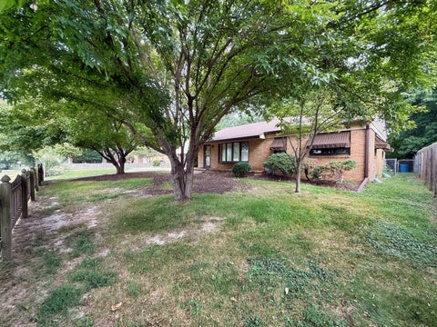 Tiny photo for 2905 31st Avenue, Rock Island, IL 61201 (MLS # 12753657)